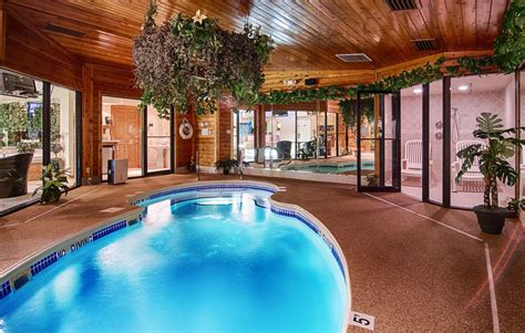 Sybaris indianapolis indiana. Stay at this hotel in Indianapolis. Enjoy private spa tubs, a steam room, and a cruise ship terminal shuttle. Popular attractions Hoosier Heights Indianapolis and Traders Point Creamery are located nearby. Discover genuine guest reviews for Sybaris Pool Suites Indianapolis, in Pike neighborhood, along with the latest prices and availability – … 