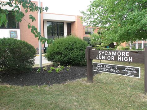 Sycamore junior high. Sycamore Community Schools is proud to announce the new appointment of Jim DeJoy as Athletic Director of Sycamore Junior High. DeJoy has extensive knowledge and experience in Sycamore athletics as a physical education teacher and coach for 28 years. “We are excited about having Mr. DeJoy move into the athletic director role,” said Traci … 
