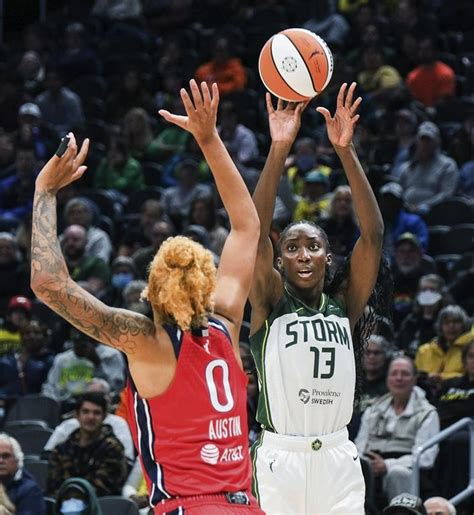 Sykes, Austin lead Mystics to 73-66 victory over Storm