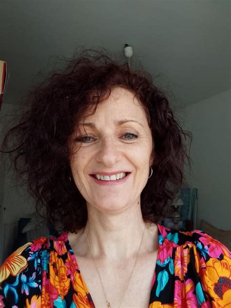 Sylvie HELLEGOUARCH , 58 ans (LORIENT, PLOEMEUR)