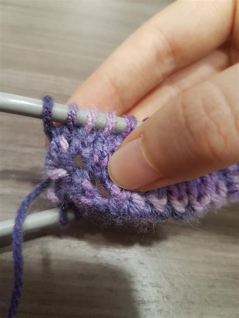 Symmetrical purl increases for toe-up socks? : r/knittinghelp - Reddit