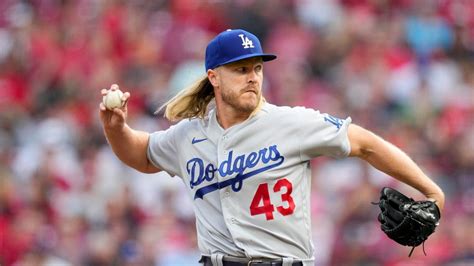 Syndergaard seeks fresh start with Guardians after being traded by Dodgers