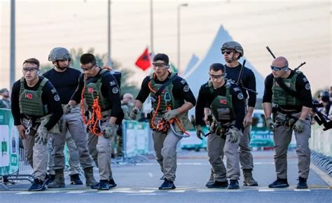 Türk Özel Harekat Polisi yine gururlandırdıs