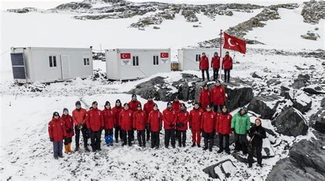 Türk bilim ekibi Beyaz Kıta'daki evi Horseshoe Adası'na ulaştı - Son Dakika Haberleri