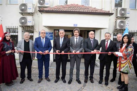 Türkiye’deki ilk Özbek Dili ve Kültürü Merkezi BUÜ’de açıldıs