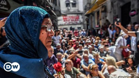 Türkiye’nin bütün anneleri, birleşin! – DW – 12.05.2019. 