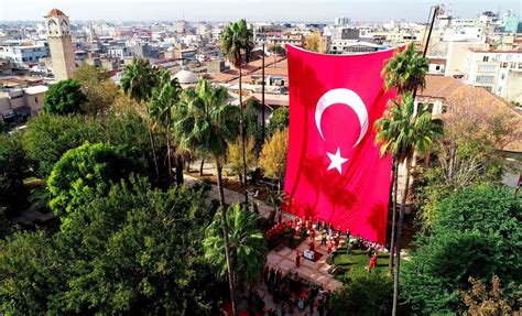 Türkiye nin ilk bayrağı