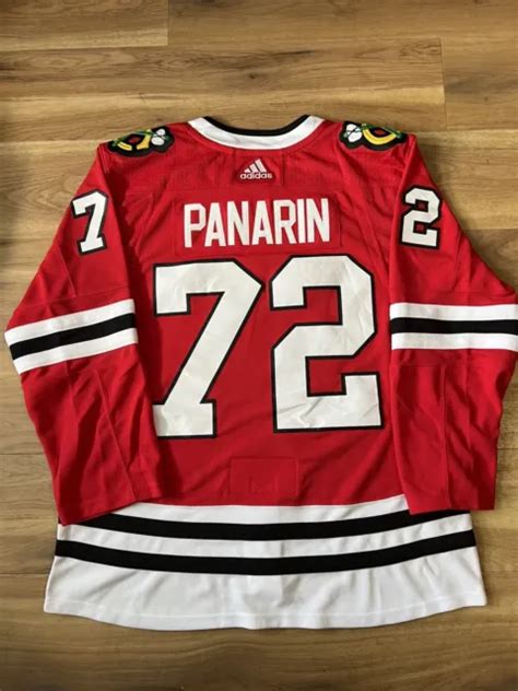 T-Shirt Adidas NHL Chicago Blackhawks Artemi Panarin rot Gr. S