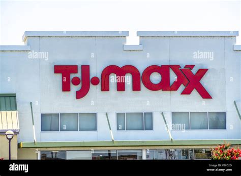 T.j. maxx modesto. Debbie Noda 060502 Modesto Bee. The parent company of T.J. Maxx, Marshalls and HomeGoods must pay more than $2 million for unlawfully disposing of hazardous waste in multiple counties ... 