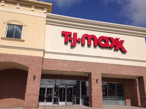 10 reviews and 22 photos of TJ Maxx "I felt mixed upon hearing that TJ Maxx was moving (along with their sister, HomeGoods) from the Quarry Square plaza to Milford Crossing. 