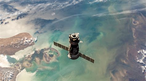 Tag/Roscosmos - wintechmobiles.com