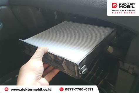 Tahapan Cara Memasang Filter AC Mobil Brio - balustradellc