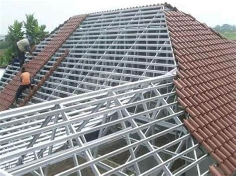 Tahapan dan Hitungan Biaya Pasang Atap Baja Ringan - balustradellc