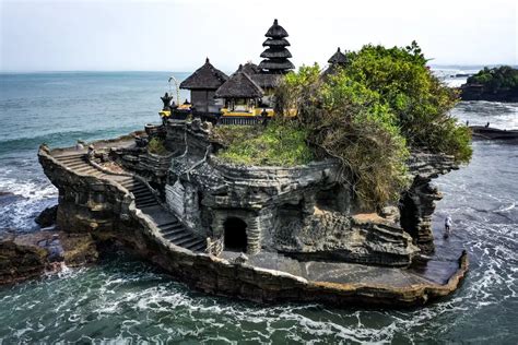 Tanah Lot Sea Temple Legends - Seminyak Bali Guide: Beaches ... - wintechmobiles.com