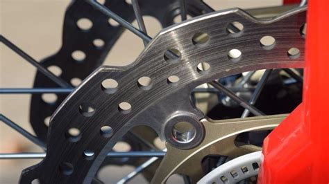 Tanda-Tanda Piringan Cakram Minta Diganti - balustradellc