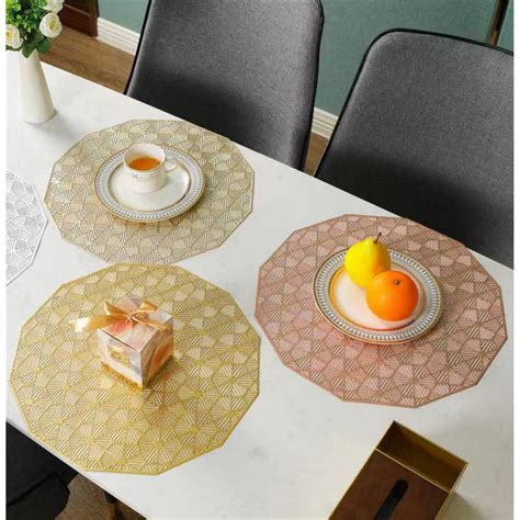 TAPLAK MEJA PLACEMAT PVC GOLD MUTIFUNGSI - Shop - muktibox.com