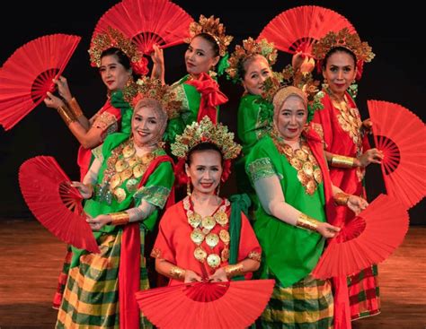 Tari Pakarena - Wikipedia bahasa Indonesia, … - muktibox.com