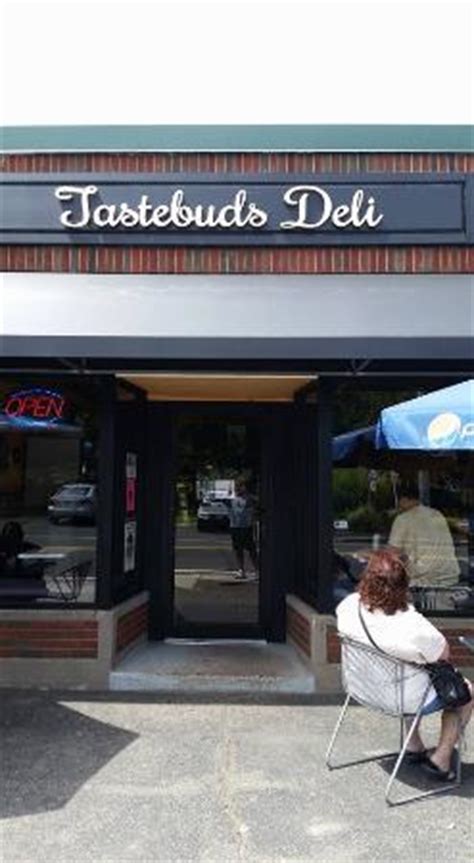 TASTEBUDS DELI - 49 Photos & 28 Reviews - 6 Church …