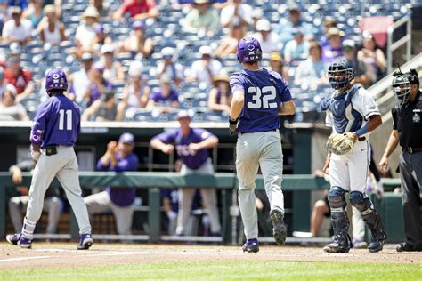 TCU ends Oral Roberts’ surprising run with 6-1 win and will face Florida next at CWS
