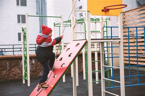 Teaching Safety to Children with Positivity and Confidence - balustradellc