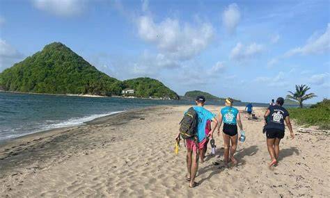 Teen Volunteer Abroad Project: The Best Programmes for Summer 2026 - raincitystudios.com