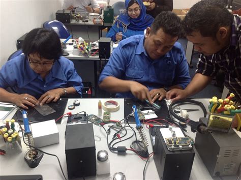 teknisi HP #smartphone #teknisihp #servishp #caraservishp #repair # ... - balustradellc