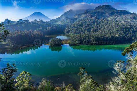 Telaga Warna, Wonosobo, Indonesia - Wanderlog - raincitystudios.com