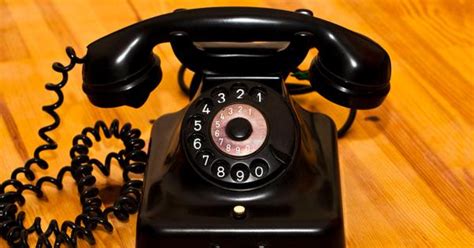 Telepon Sepanjang Zaman - balustradellc