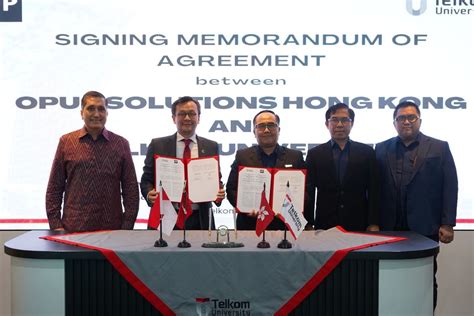 Telkom University Gandeng Cyberport Hongkong Dorong Startup Go ... - balustradellc