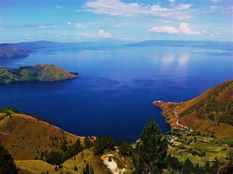 Tempat Wisata Di Danau Toba Yang Lagi Hits - balustradellc