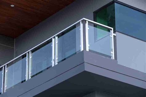 Tempered Glass Railing Systems - balustradellc