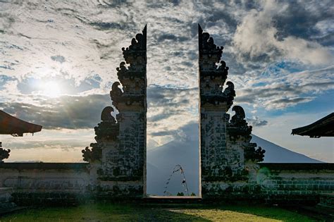 Temples in Bali That Should Not Be Missed - TripSavvy - balustradellc