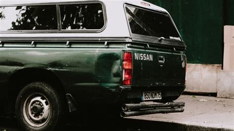 Ten Fastest and Easiest Ways on How to Remove Car … - balustradellc