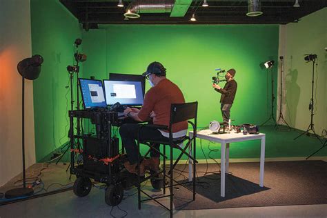 Tentang Profesi Visual Effect Artist - IDS | BTEC - muktibox.com