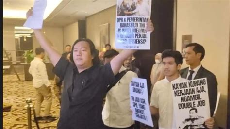 Teror Air Keras Andrie Yunus, ICJR: Penuhi Unsur Percobaan Pembunuhan ... - balustradellc