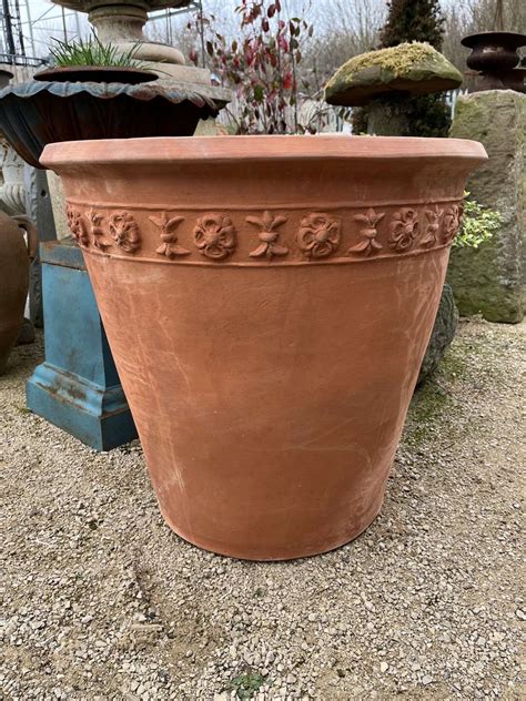 Terra-Cotta Pots | Handmade in Italy - Tuscan Imports - muktibox.com