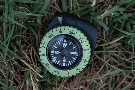 Tested: 7 Best Compasses For Hiking | HiConsumption - balustradellc