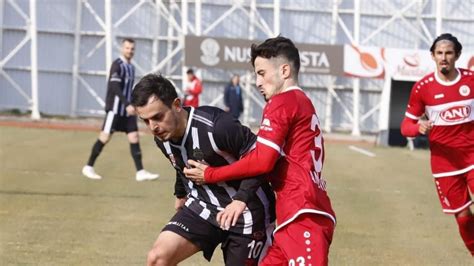 TFF 2. Lig: 68 Aksaray Belediyespor: 0 - Karaman FK: 2
