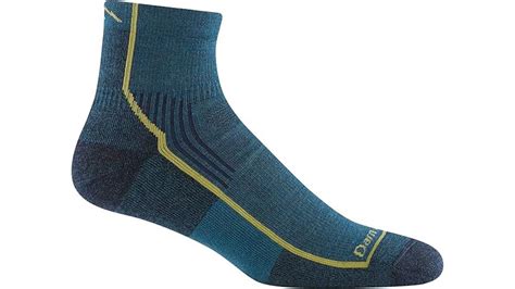 The 10 Best Hiking Socks for Men in 2022 - The Manual - balustradellc