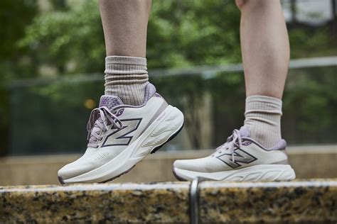 The 10 Best New Balance Walking Shoes with Cushioning and Shock ... - balustradellc