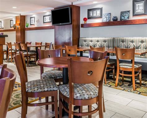 THE 10 BEST Restaurants Near Comfort Inn Plymouth in MI