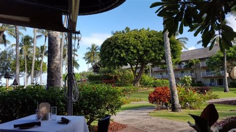 THE 10 BEST Restaurants Near Hukilau Beach - Tripadvisor