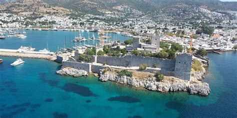 THE 10 CLOSEST Hotels to Castle of St. Peter, Bodrum …