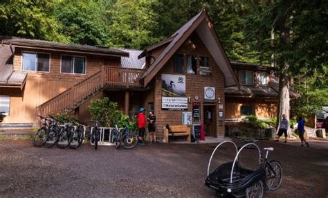 THE 10 CLOSEST Hotels to Dialed In Cycling, Squamish