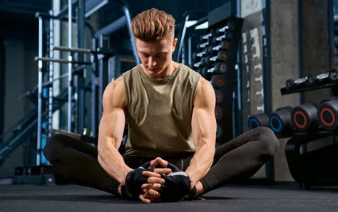 The 12 Best Stretches for Flexible, More Mobile Hips - balustradellc