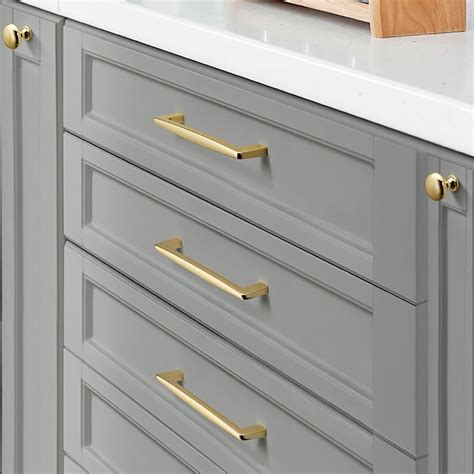 THE 15 BEST Gold Cabinet and Drawer Knobs for 2024 Houzz