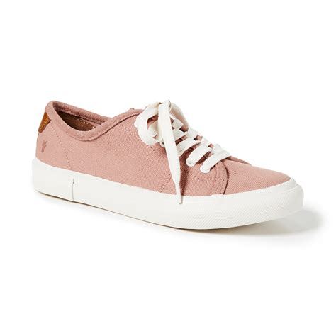 The 17 Best Canvas Sneakers for Summer - Who What … - balustradellc