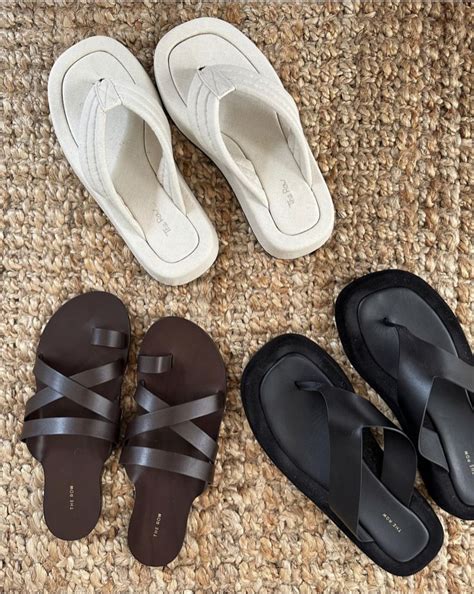 The 19 Best Minimalist Leather Sandals to Wear … - balustradellc
