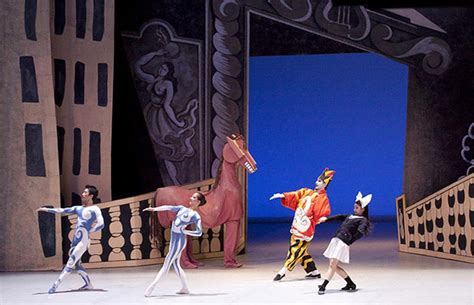 The 25 Best Performance Art Pieces of All Time - muktibox.com