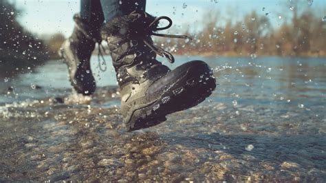 The 25 Best Waterproof Boots for Any Activity - balustradellc
